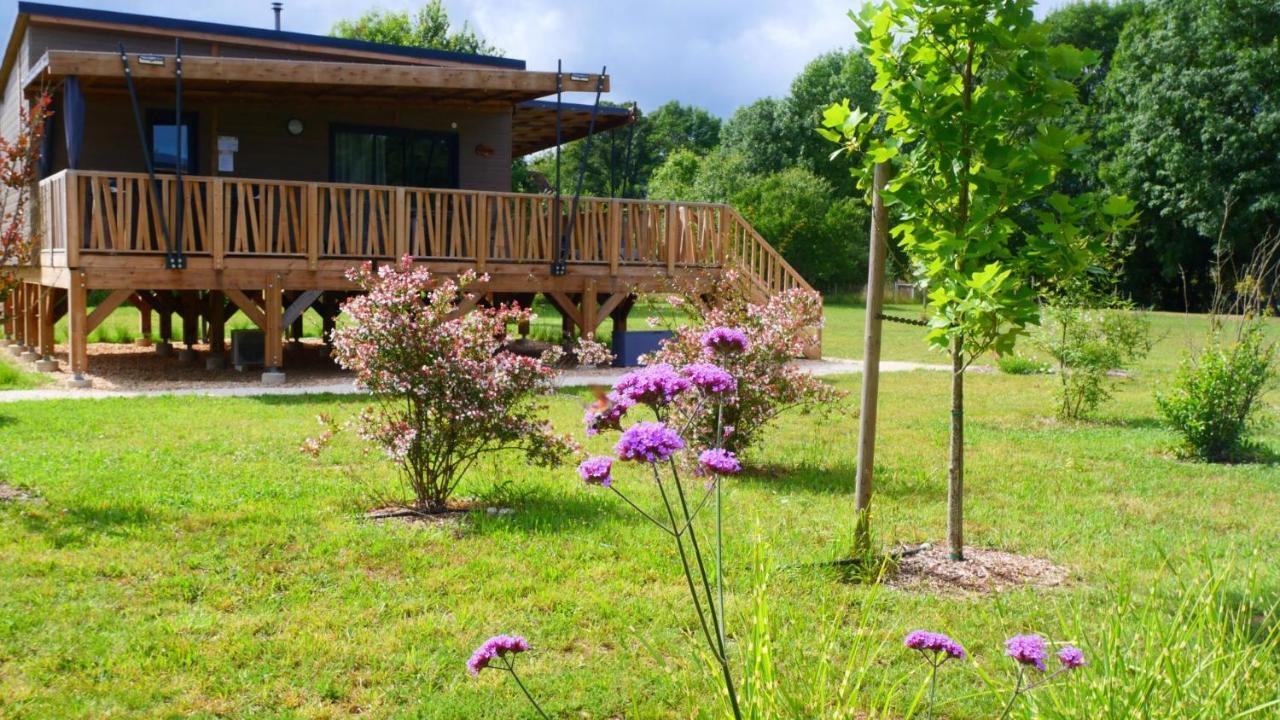 Les Chalets Du Moulin De Valade Condat-sur-Trincou Exterior foto